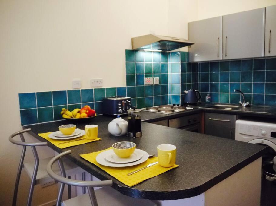 Fabulous Location, One Bedroom West End Flat, Just Off Byres Rd, Close To Sec & Hydro Glasgow Exterior photo